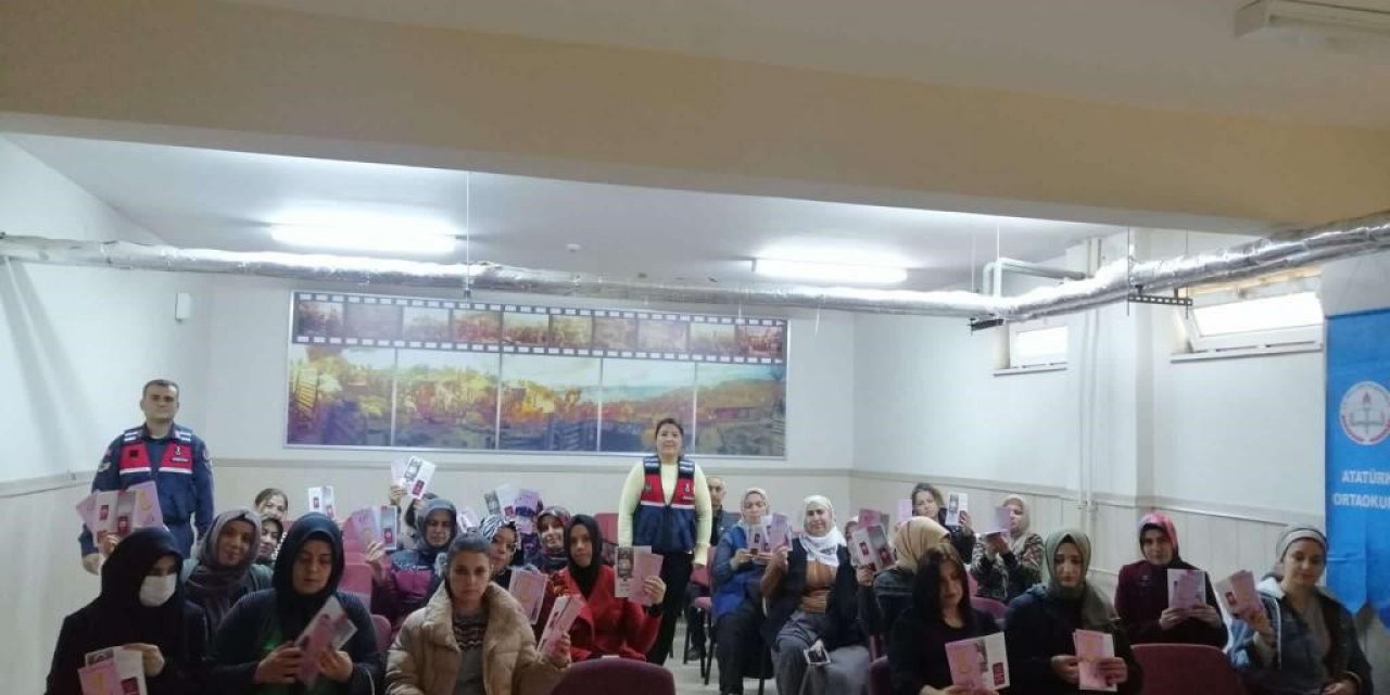 Jandarma ekipleri seminerlerle vatandaşları bilgilendirdi