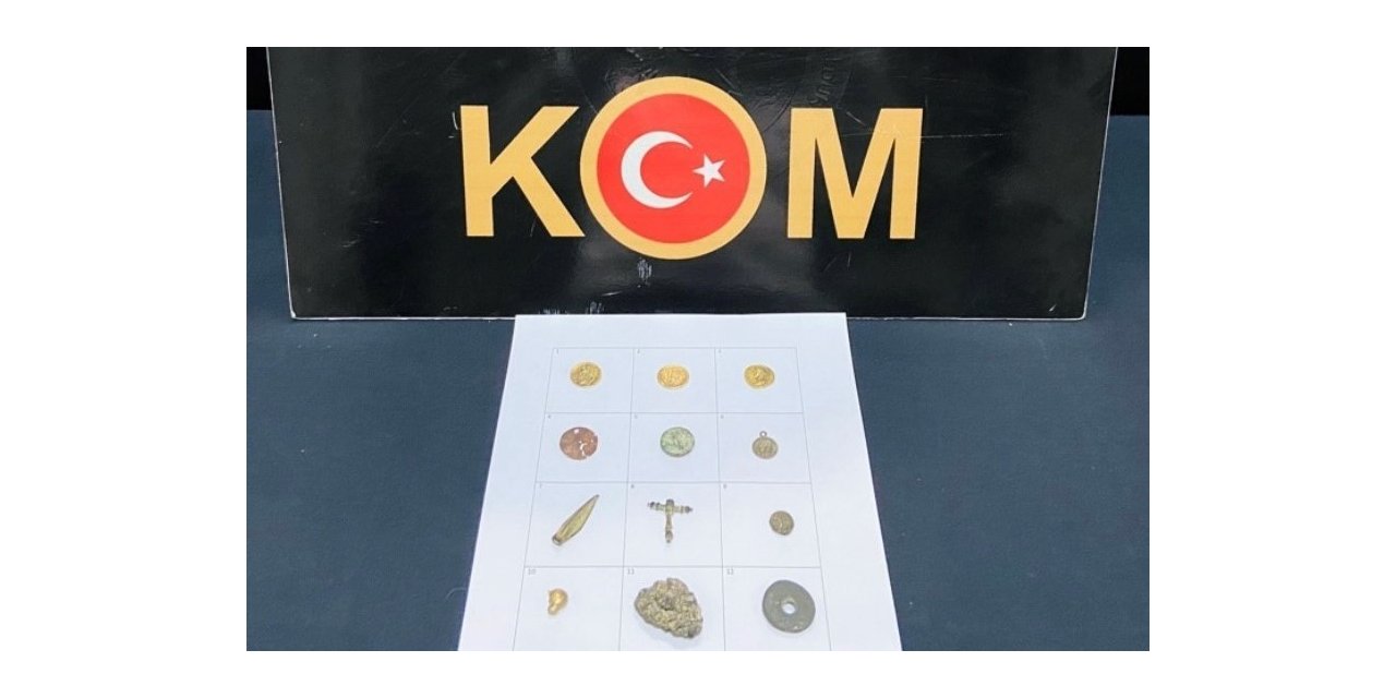 Suçüstü yakalanan 2 tarihi eser kaçakçısı tutuklandı