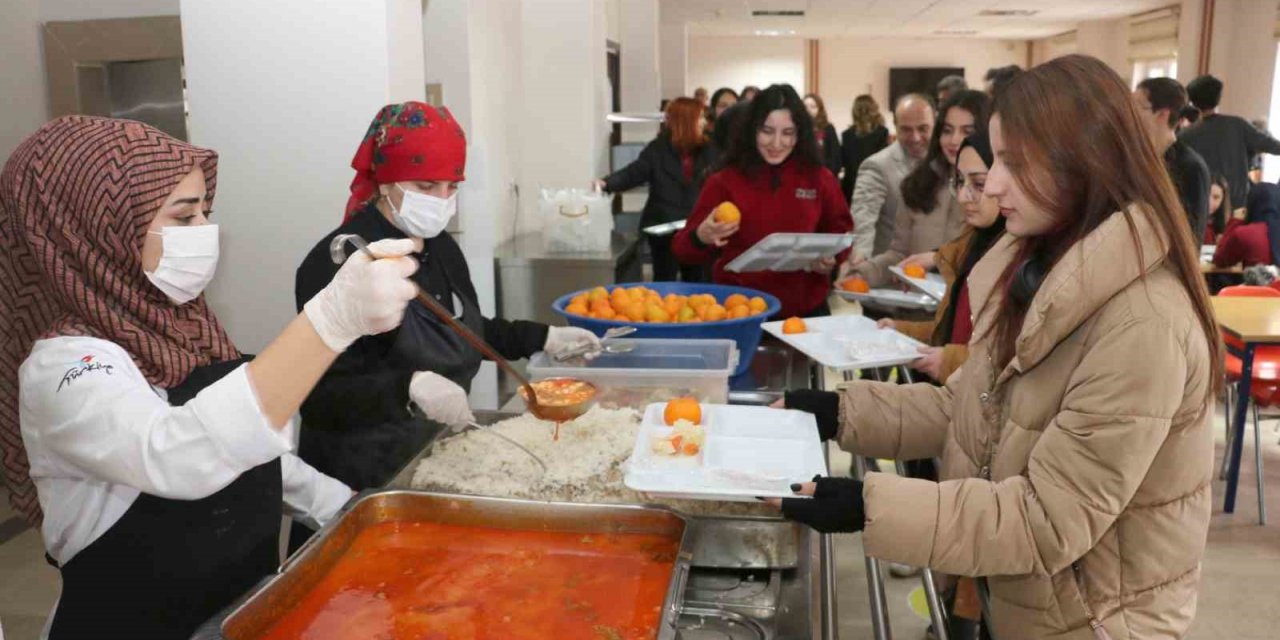 Sivas’ta 31 bin 347 öğrenci, Milli Eğim Bakanlığı tarafından uygulanan ücretsiz yemek programından yararlanacak