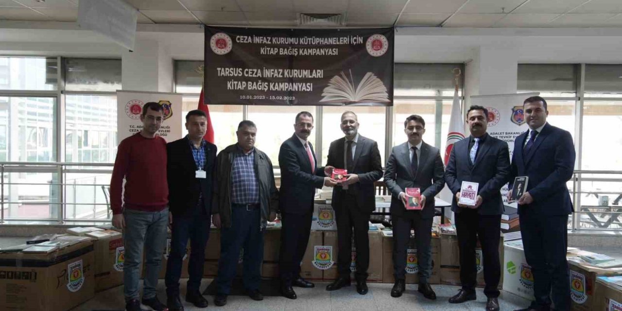 Tarsus Belediyesi cezaevi kütüphaneleri için 2 bin 500 adet kitap bağışladı