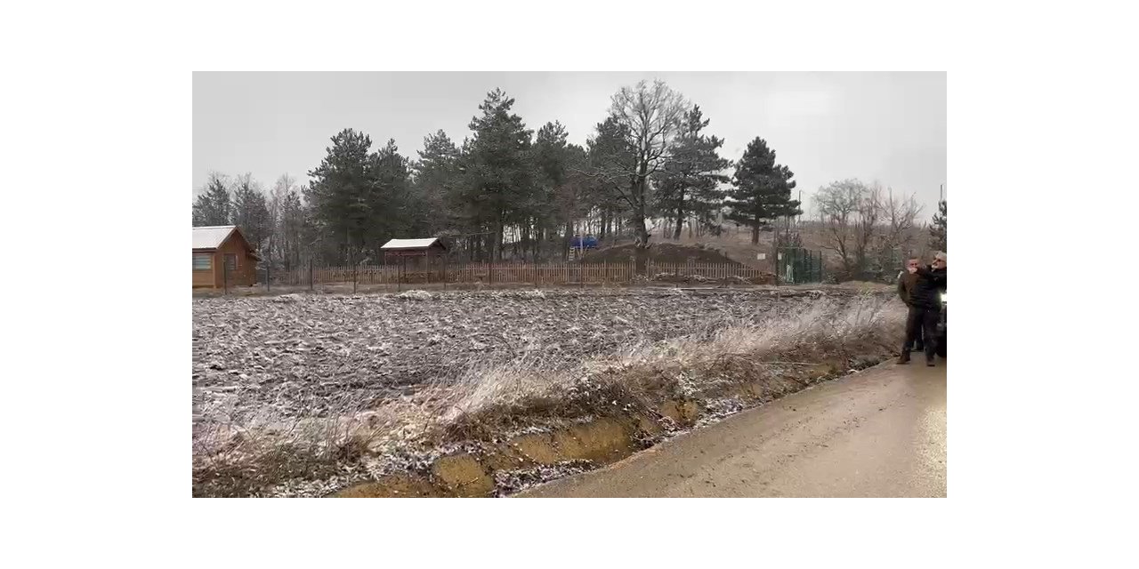 Bursa’da şehir merkezinin yüksek kesimlerine yılın ilk karı yağdı