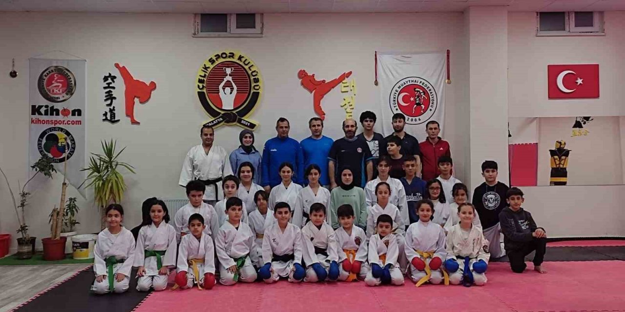 Karate sporcularına gelişim semineri