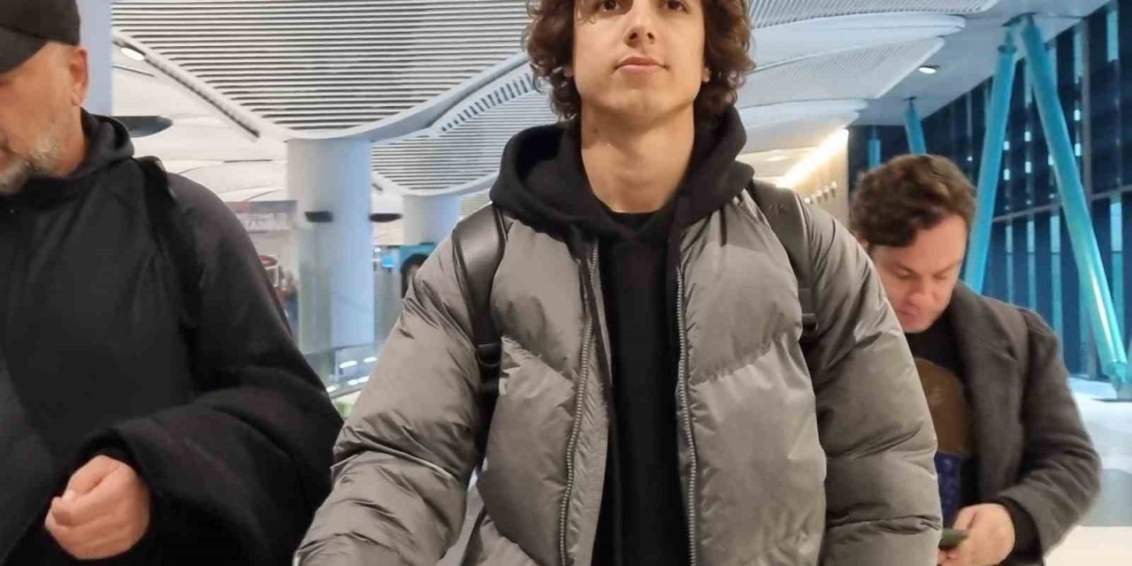 Fenerbahçe’nin yeni transferi Emre Demir İstanbul’a geldi