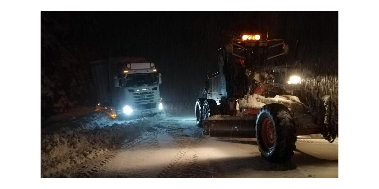 Antalya- Konya Kara Yolu tırların geçişine kapatıldı