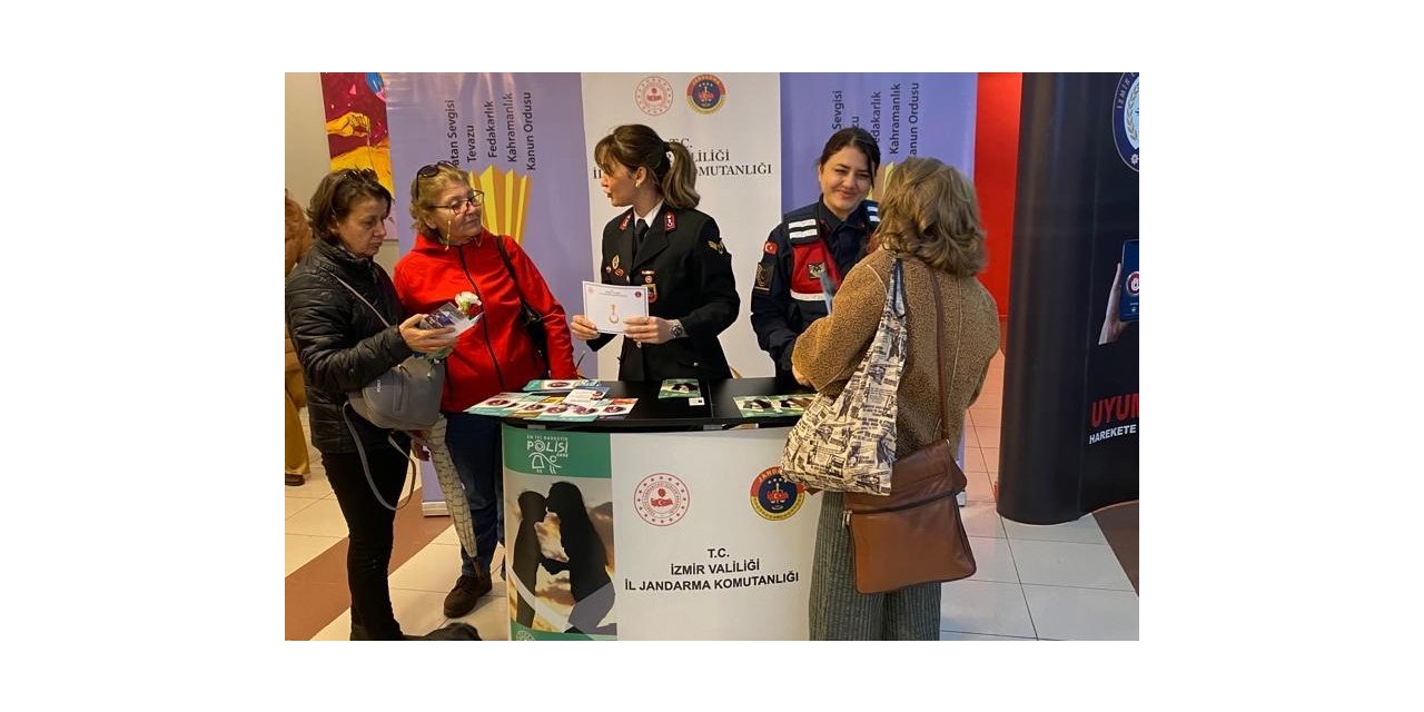 İzmir jandarması anneleri bilgilendirdi