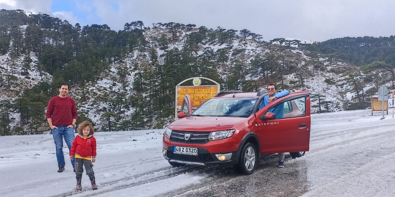 Karın keyfi Tuzlabeli Geçidinde yaşandı