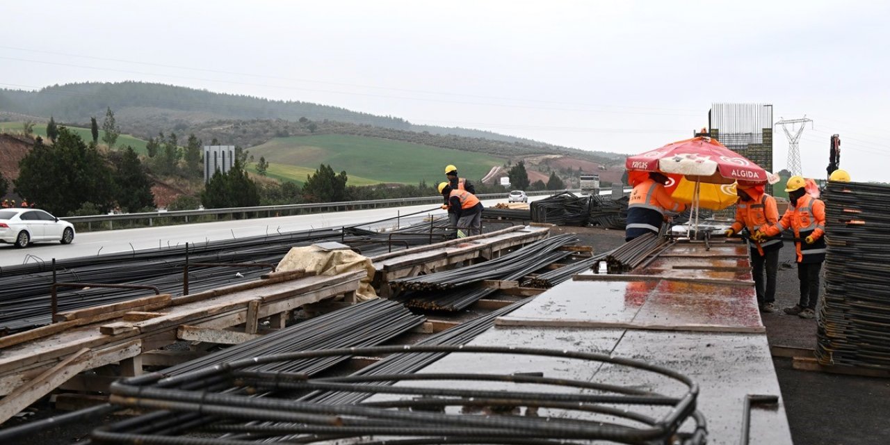 Vali Yılmaz, otoban bağlantı yolu yapım çalışmalarını inceledi