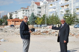 Mahalleli yeşil alan istiyor!..