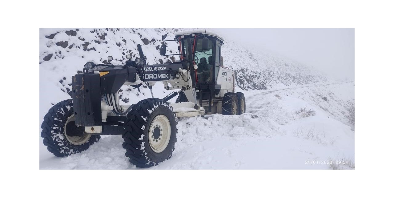Elazığ Özel İdare ekipleri karla mücadeleye hazır: 116 personel karla mücadele için hazır bekliyor