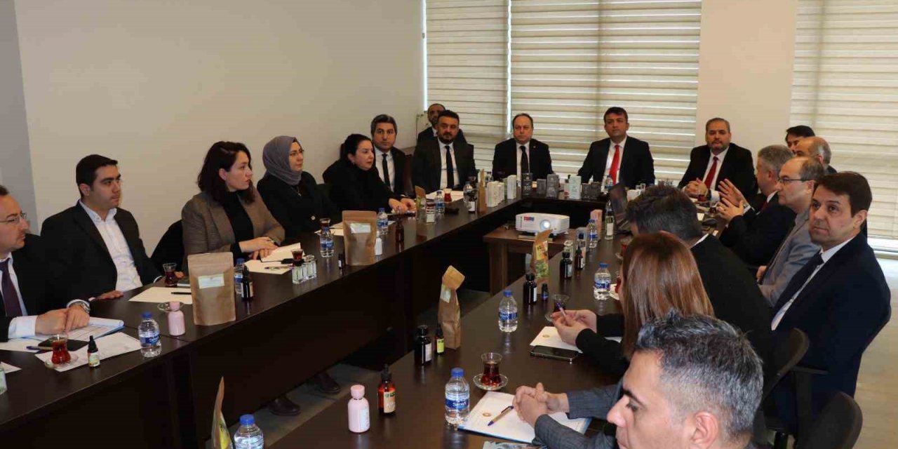 Afyonkarahisar’da istihdamın arttırılması için bir araya gelindi