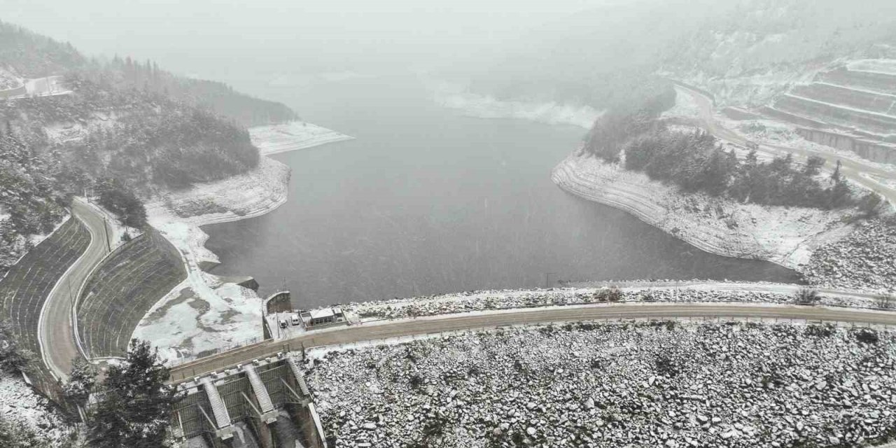 Barajlara ‘kar’ morali