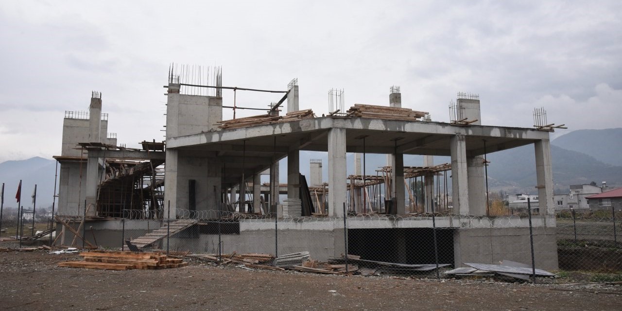 Osmaniye’nin aşevi inşaatı devam ediyor