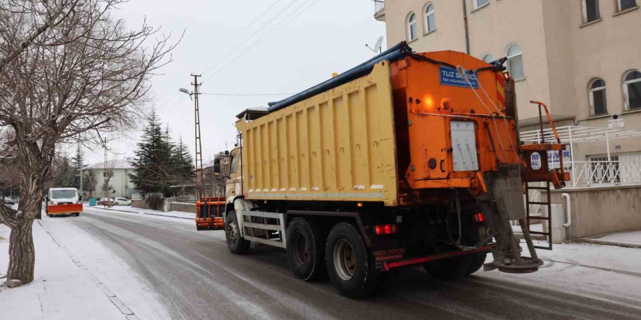 Nevşehir’de 400 personel karla mücadele edecek