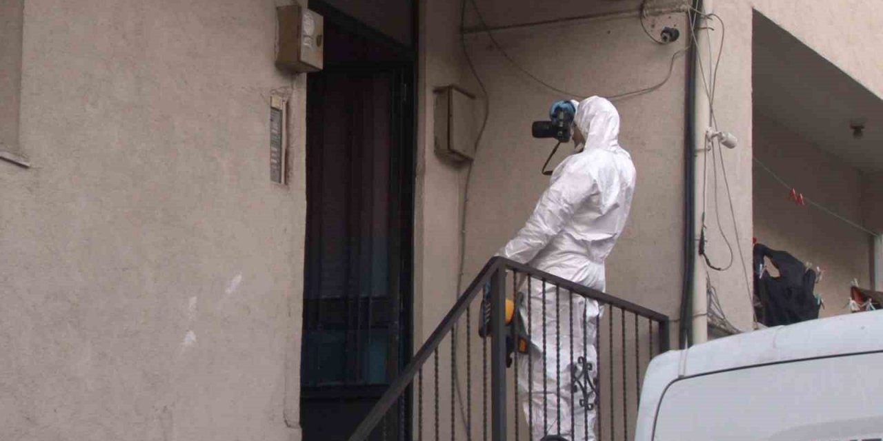 Ataşehir‘de kadın cinayeti: Öldürdükleri kadını bazaya koyup yaktılar