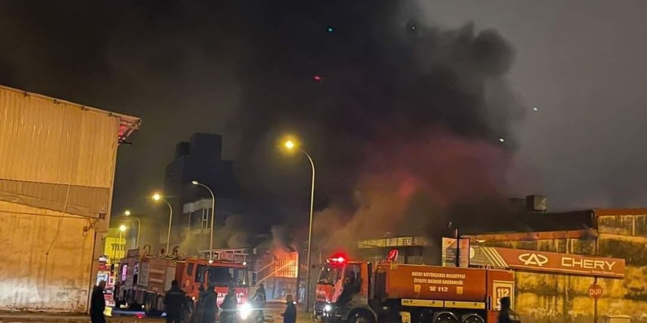 Sanayi sitesinde yangın