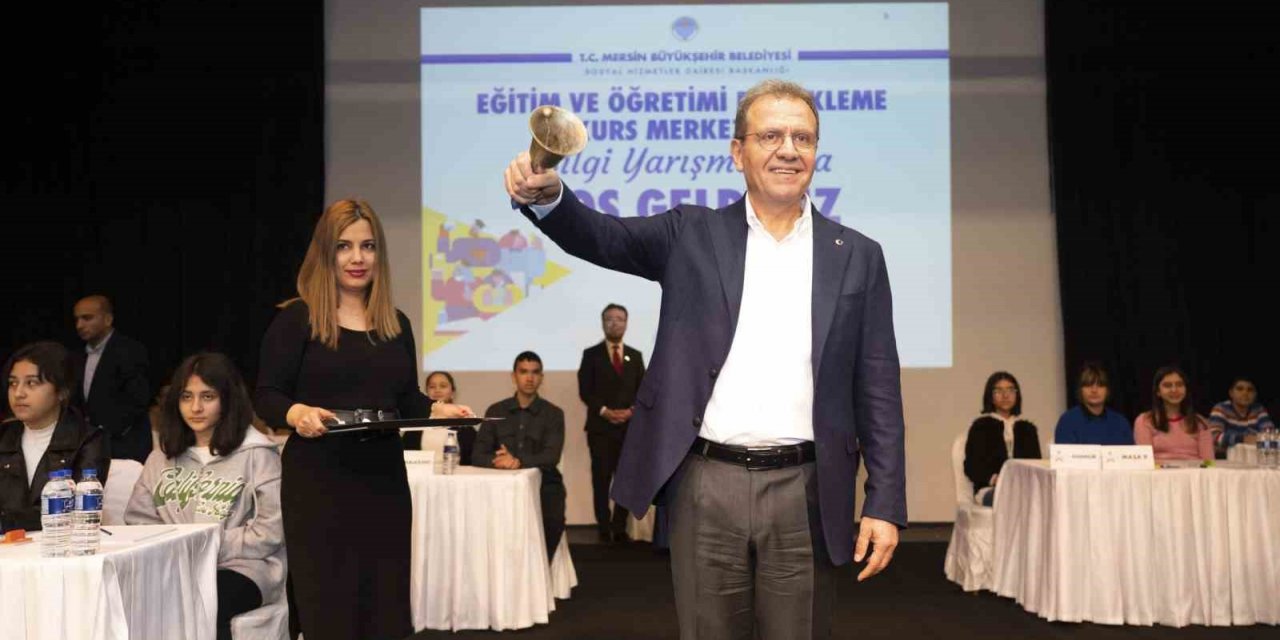 Seçer, öğrencilerin yarışma heyecanına ortak oldu