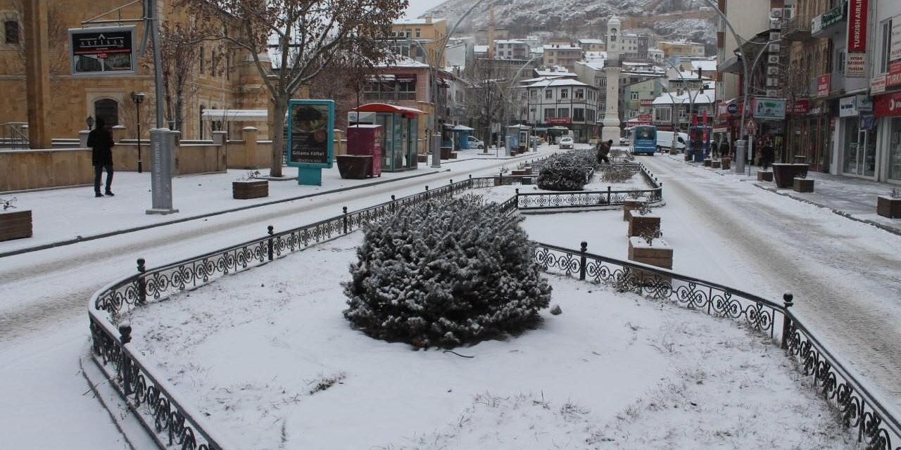 Meteoroloji uyardı: Doğu Karadeniz’in yükseklerinde kuvvetli kar yağışları bekleniyor
