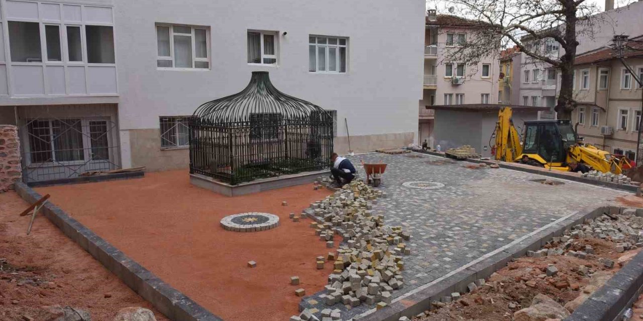 Aşık Yunus Türbesi gün yüzüne çıkıyor