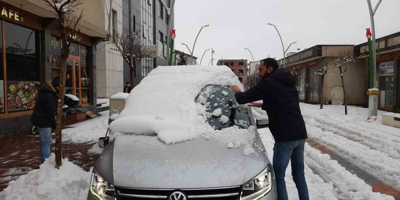 Kulp beyaz örtüyle kaplandı