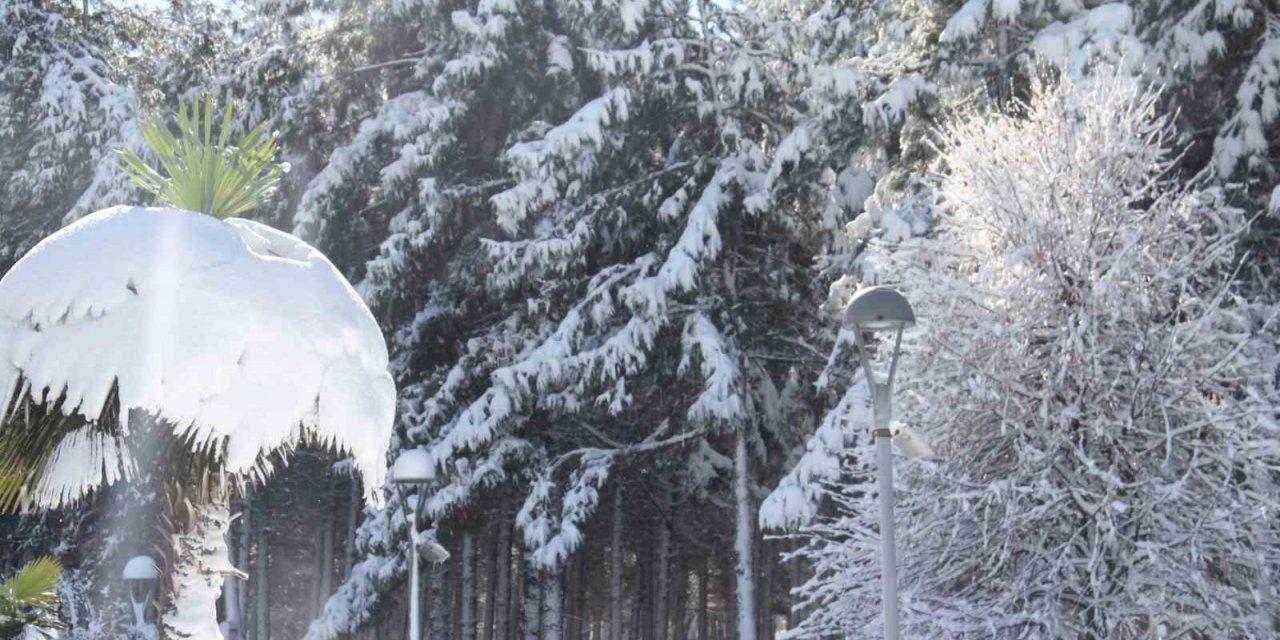 Gaziantep’in beyaz örtüsü havadan görüntülendi