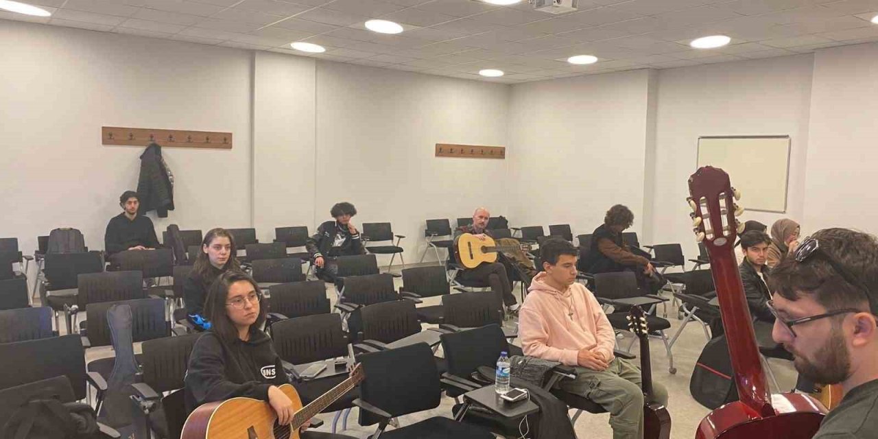 Öğrencilerin yetkinliklerini artırıyor