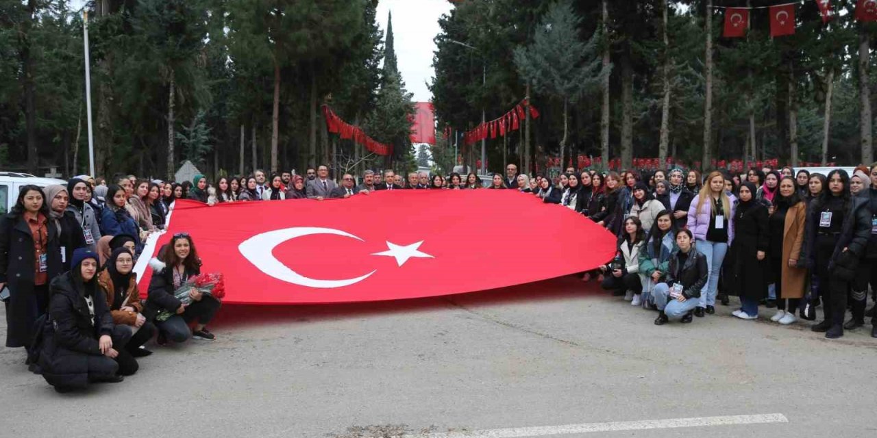 Başkan Yılmaz: "Bilgi çağının bütün gelişmişliklerini kullanabilen bir nesil hedefliyoruz"