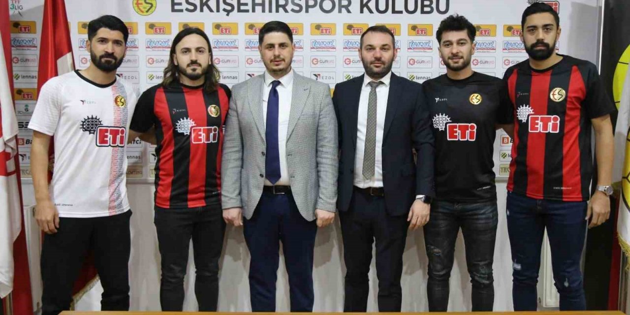 Eskişehirspor’da 6 imza birden