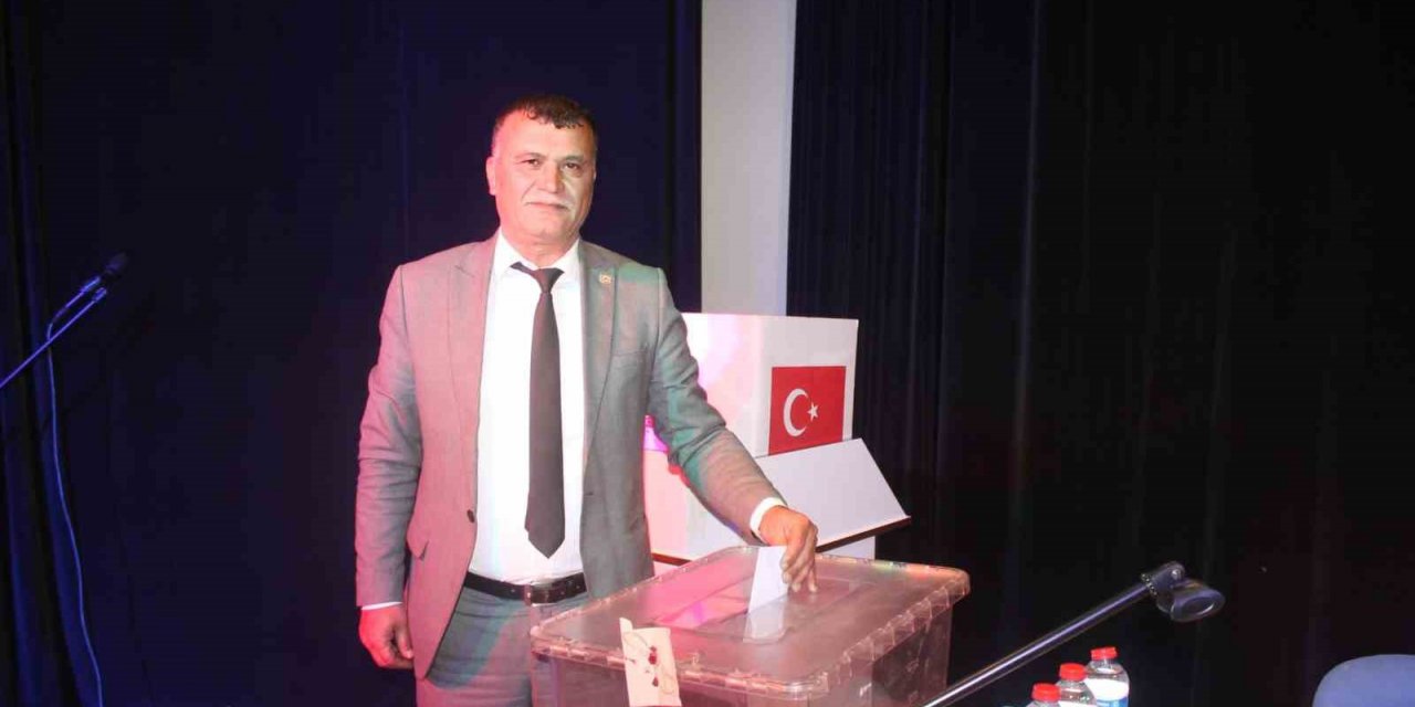 Turgutlu Ziraat Odası’nda Abdullah Şenol güven tazeledi