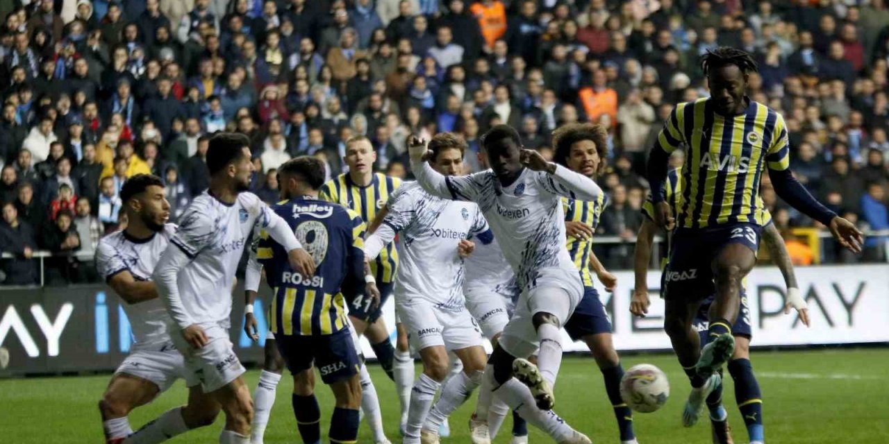 Spor Toto Süper Lig: Adana Demirspor: 1 - Fenerbahçe: 1 (Maç sonucu)