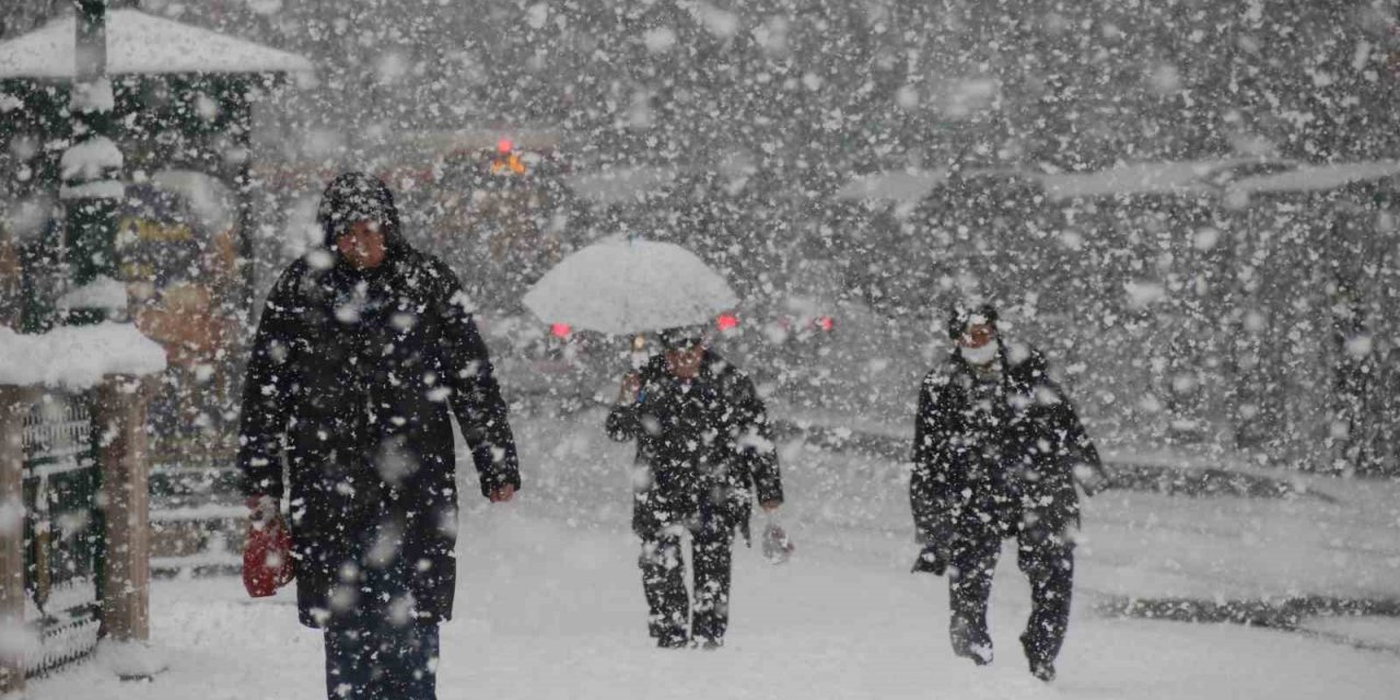 Eskişehir’in kar hasreti son buldu