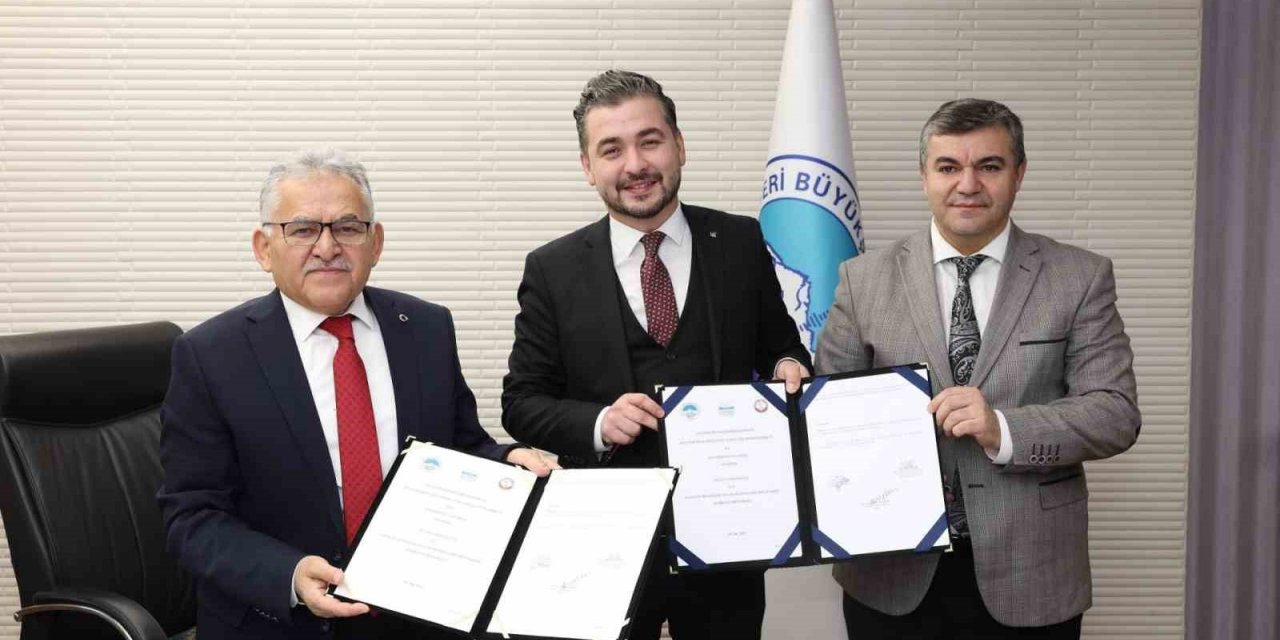 ’Eczacı Asistanlığı’ Kursu Başlıyor