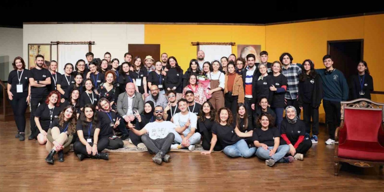 Menteşe Belediye Tiyatrosu Ege Tiyatrolar Birliği üyesi oldu