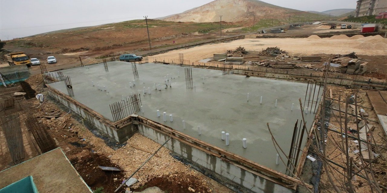 Eyyübiye Spor Kompleksine ilk harç döküldü