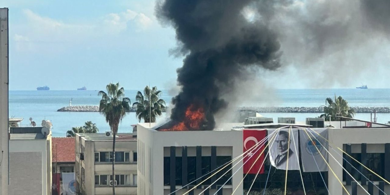 Açılışı yapıldıktan 15 dakika sonra yangın çıktı