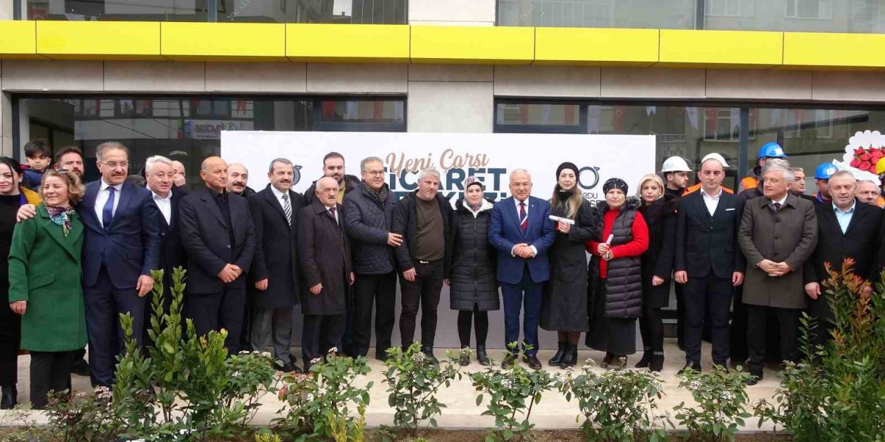 Ordu’da belediye, esnafı mülk sahibi yaptı