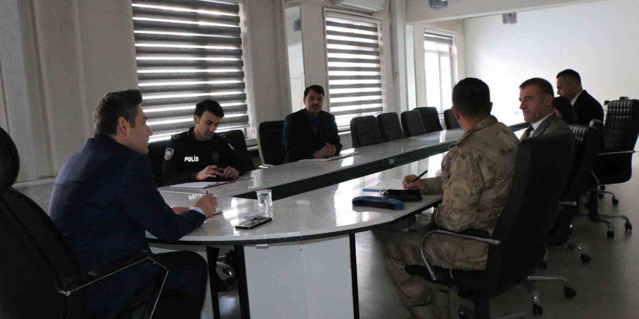 Hizan’da güvenlik tedbirleri toplantısı