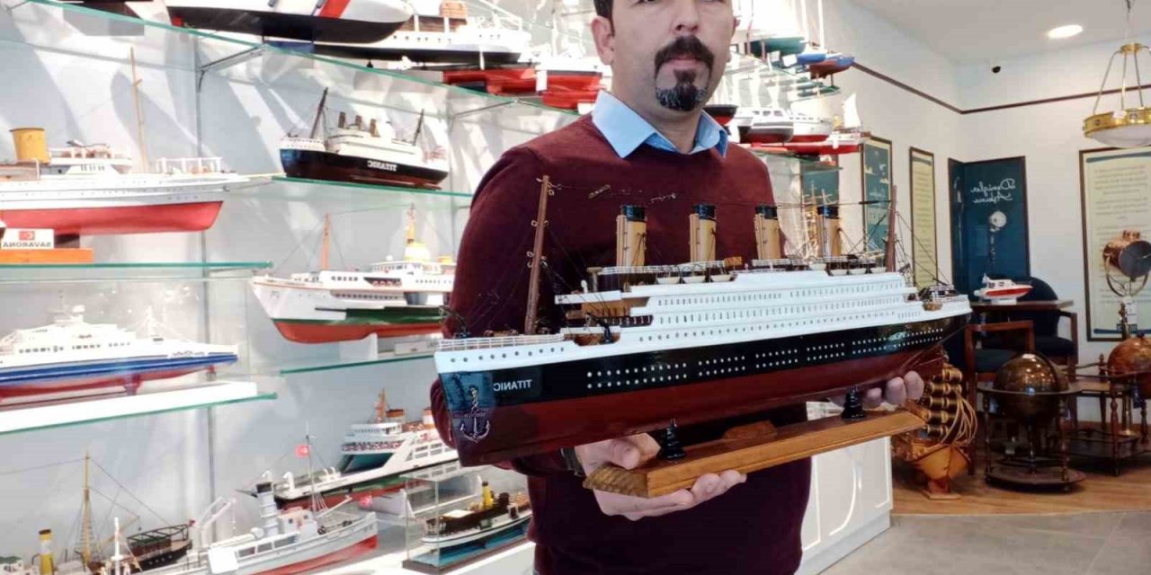 Mavi Vatan sevdalıları için hazırlanan özel hediyeler vitrinlerde yerini aldı