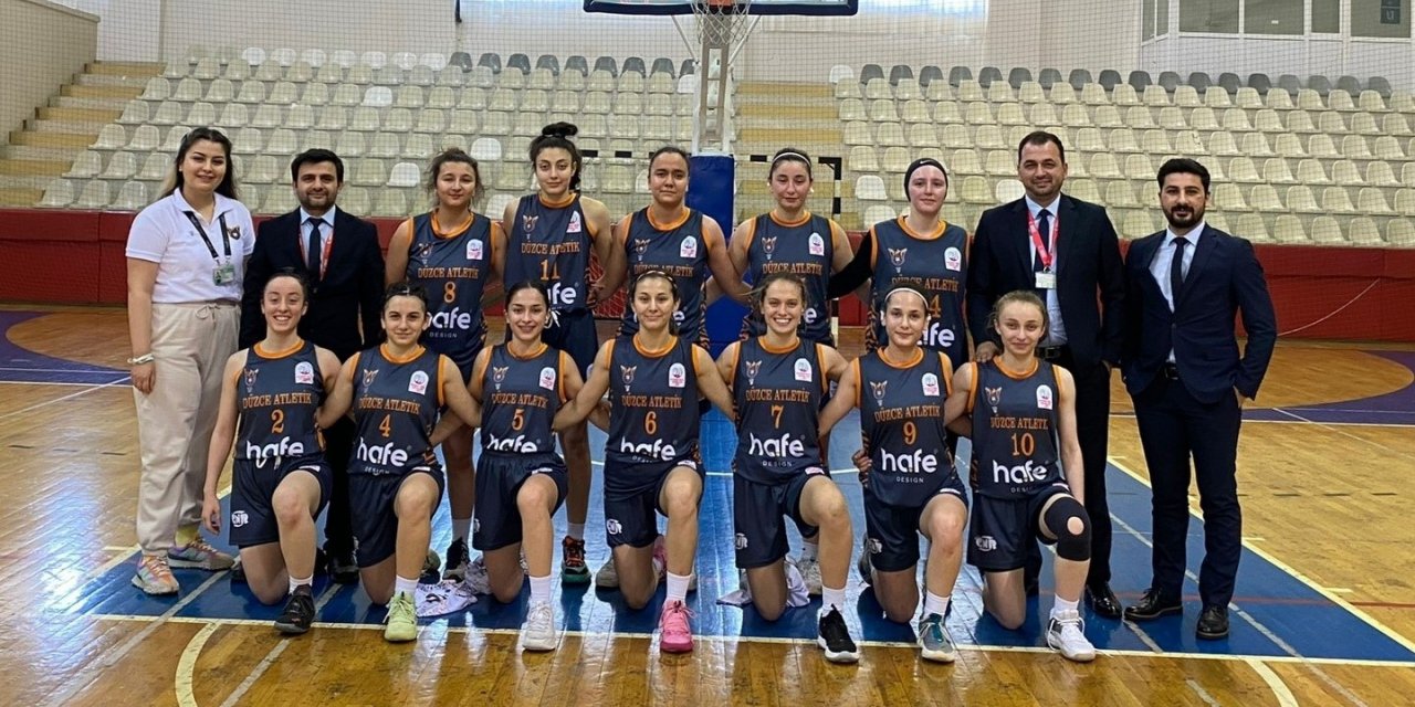 Düzce Atletik oyuncuları milli takımda