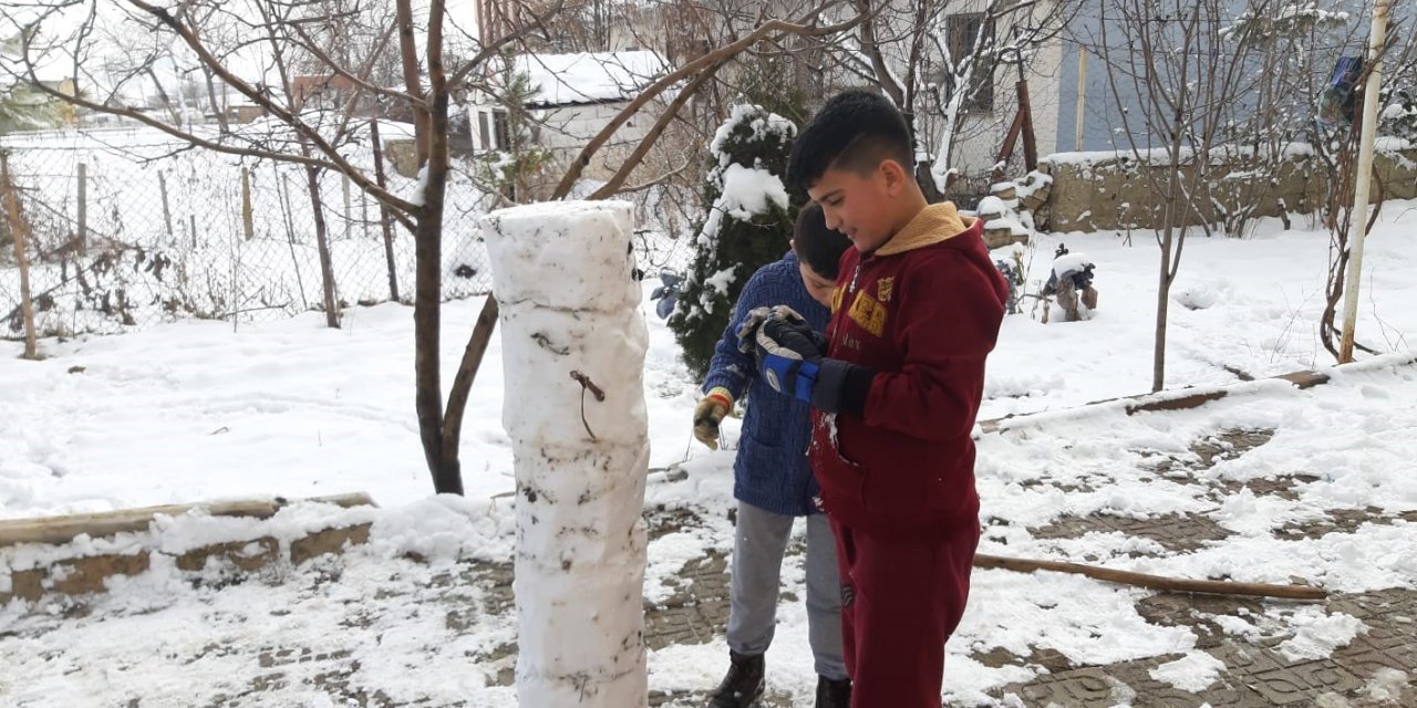 Çocukların kar sevinci