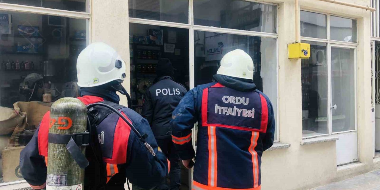 Ordu’da iş yeri yangını paniğe neden oldu