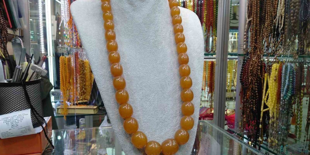 200 yıllık at gerdanlığı, fiyatı ile dudak uçuklattı