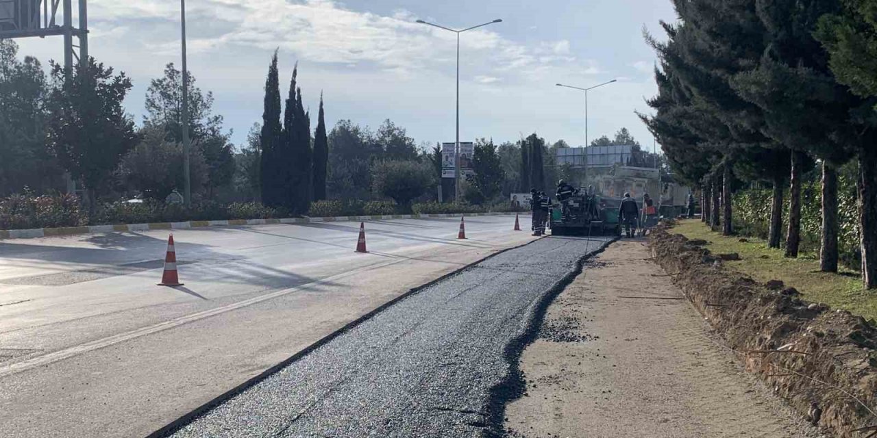 Büyükşehir havalimanı kavşağında çalışma başlattı