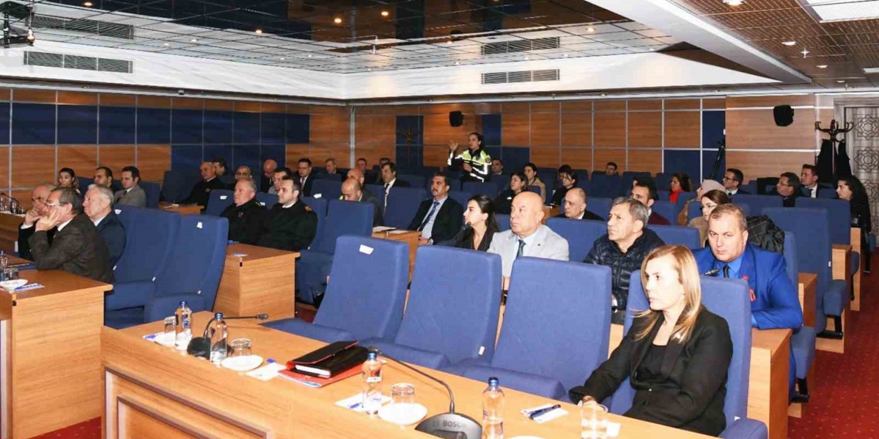 Eğitim-öğretim ikinci dönem güvenlik toplantısı