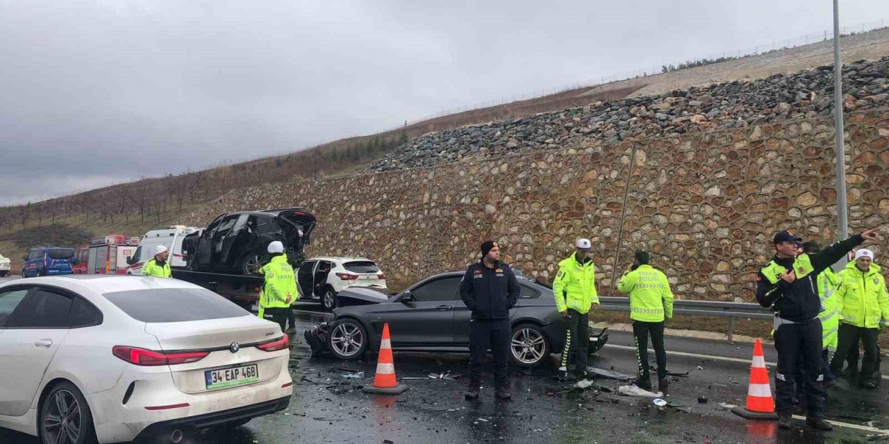 Bursa’da zincirleme trafik kazası: 4 ölü, 7 yaralı
