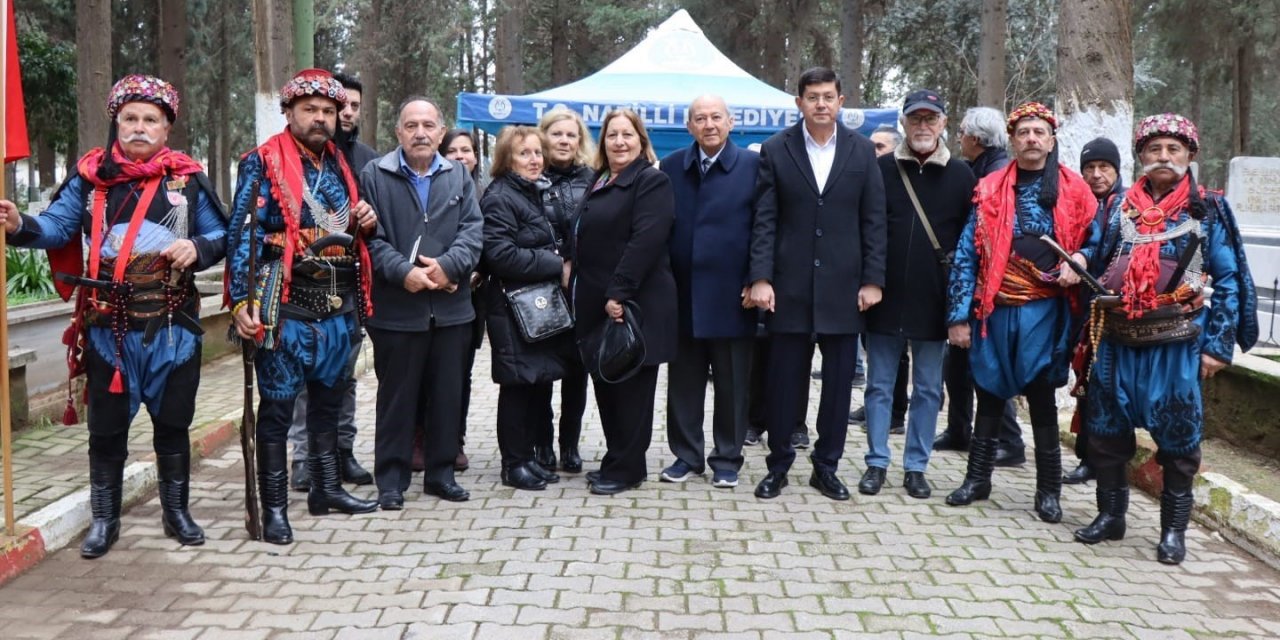 Başkan Özcan, Demirci Mehmet Efe’yi vefatının 62’nci yılında unutmadı
