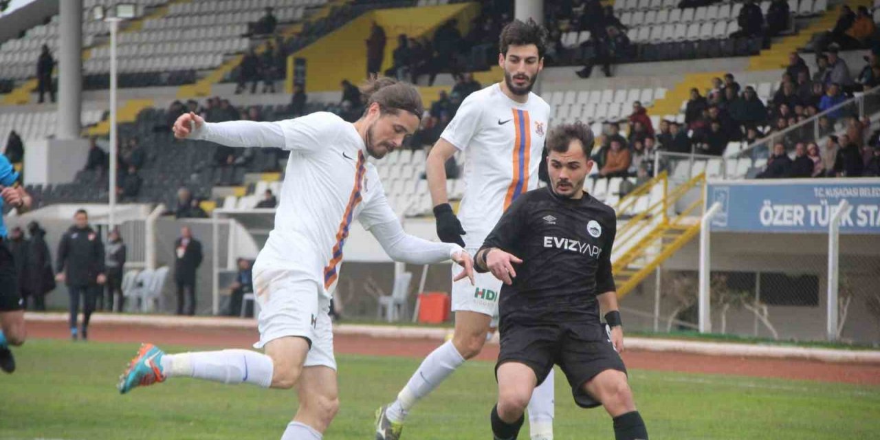 Kuşadasıspor’da istifa sesleri yükseldi