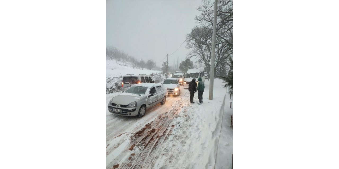 Kar görmek için gittiler, mahsur kaldılar