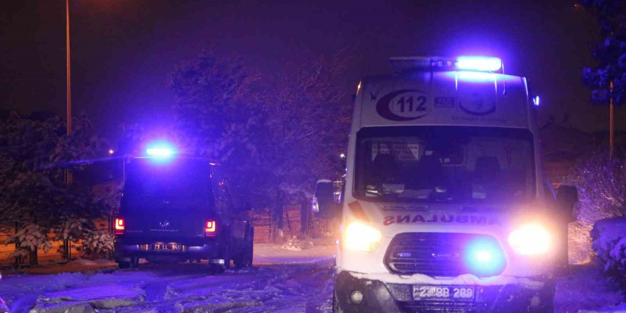 Elazığ’da 7 tim UMKE ve 112 ekibi Malatya ile Diyarbakır’a yönlendirildi