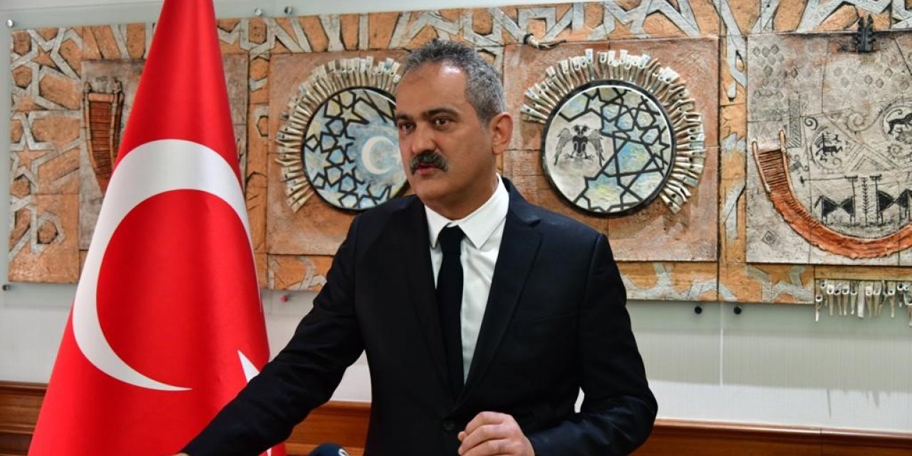 Bakan Özer’den Kahramanmaraş merkezli deprem bölgelerinde eğitime ara verilmesiyle ilgili açıklama