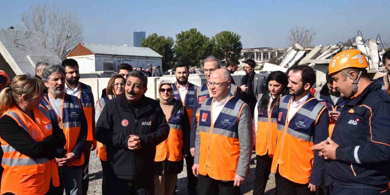 Gürkan: “Tüm Türkiye her zaman olduğu gibi tek yürek tüm yaraları saracaktır”
